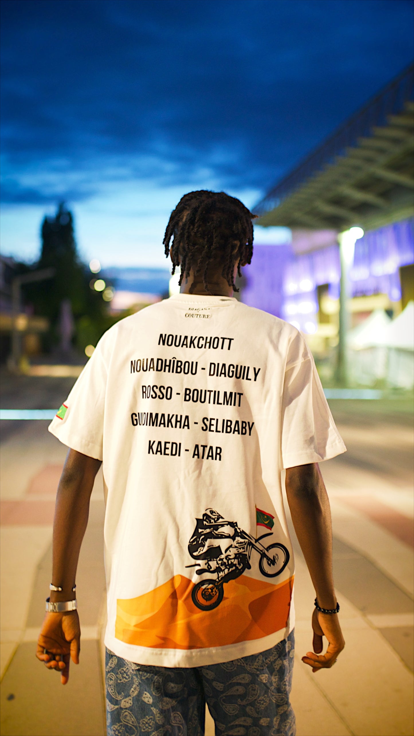 Iconic Desert (Blanc) - Personnalisable